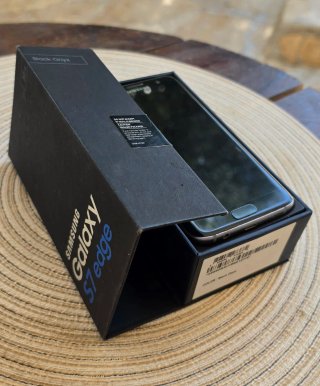 Samsung Galaxy S7 Edge 32GB Negro Caja