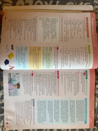 Se venden libros de cuarto de la eso mixto