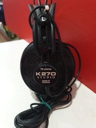 Auriculares AKG K270 Studio Negros