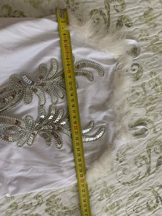 Vestido blanco tutu lentejuelas plumas