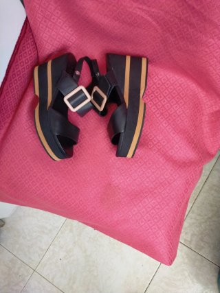 Sandalias Carmela plataforma mujer T.40