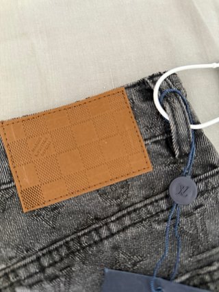 Louis Vuitton Denim Monogram Shorts Gris Antracita