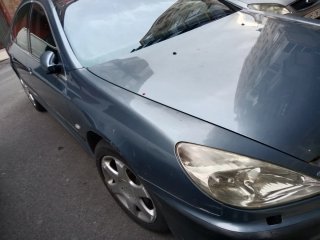 Peugeot 607 2001