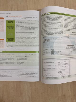 Libro CFGM Administración Operaciones Administrati