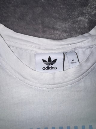 Camiseta Vintage Classic Adidas Logo Triángulo