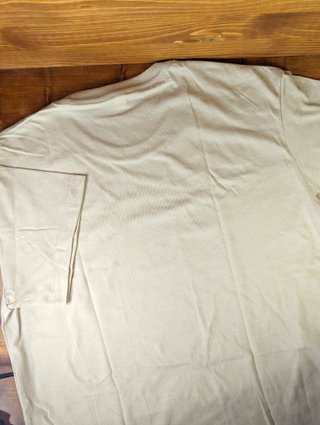 T-Shirt Magikarp Sushi XL • Camiseta Beige Poke