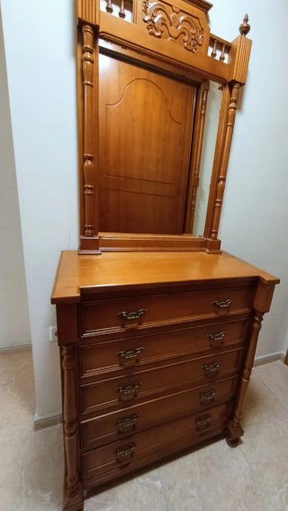 Dormitorio de madera