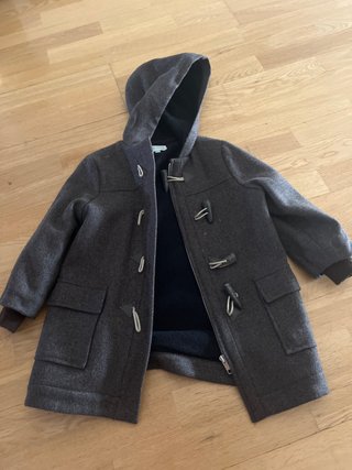 Abrigo niño gris con capucha talla 4