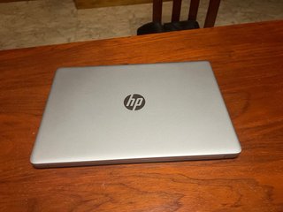 Hp i7 10ª Gen SSD Argento