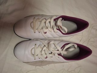 Deportivas Puma Talla 40 Blancas y Moradas