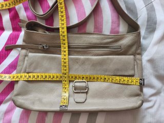 Bolso de hombro beige/ piedra de piel