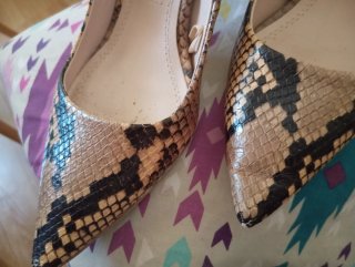 Zapatos Zara Talla 37 efecto piel serpiente