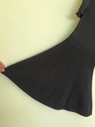 Vestido negro de punto Poète XS con botones dorado