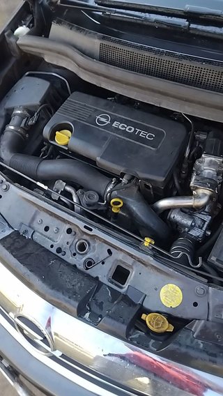 Despiece Opel Zafira B Motor 1,7 AÑO 2010