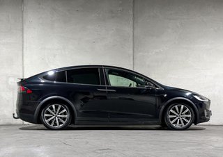 Tesla Model X 2018