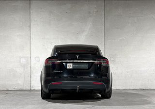 Tesla Model X 2018