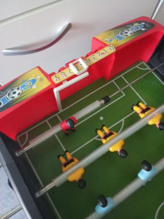 Futbolín grande para niños