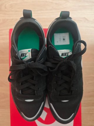 NIKE CITY TALLA 37.5 y  38