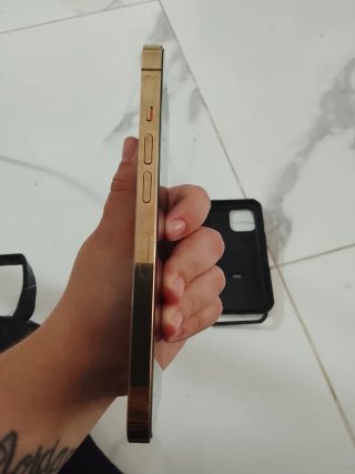 iPhone 13 Pro 1TB Oro