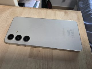 Samsung Galaxy S24 256GB Gris + Caja