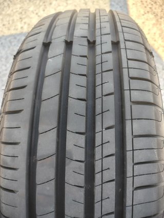 Neumático Aplus 205/60 R16 96H
