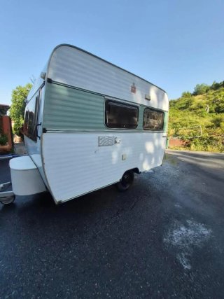 Caravana Hergo Bambi 750kg