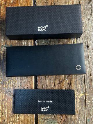 Bolígrafo Roller Montblanc Negro y Dorado