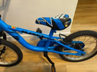 Bicicleta infantil B-PRO 16 azul