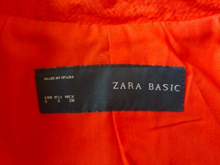Conjunto Zara Chaqueta y Bolso Naranja Talla S