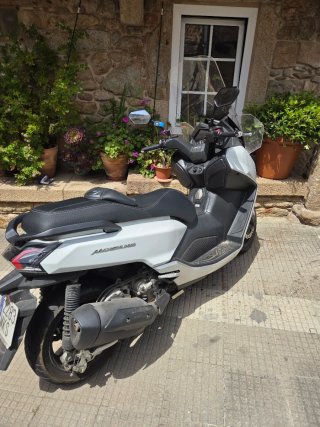 Sym Maxsym 400 Maxi-Scooter