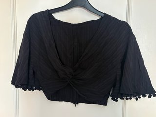 Top corto Shein negro