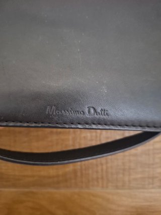 Bolso pequeño negro piel