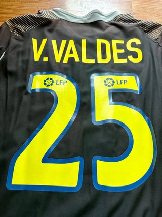 Camiseta FC Barcelona Valdés 02/03 Talla L