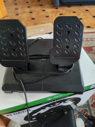 Volante Hori RWO para Xbox One y Windows
