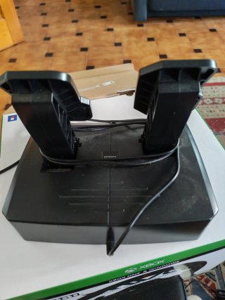 Volante Hori RWO para Xbox One y Windows
