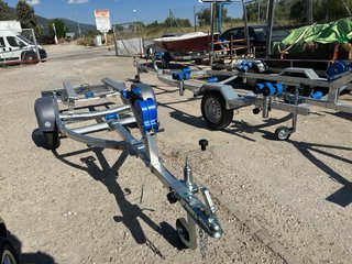 Remolque para motos de agua