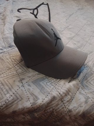 Gorra Jordan Gris