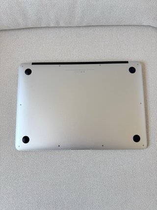 MacBook Air 13” Intel Core i5 Plata
