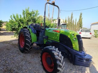 Tractor CLAAS NECTIS 257F