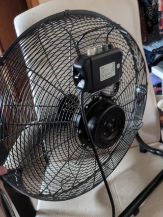 Ventilador Ufesa Negro