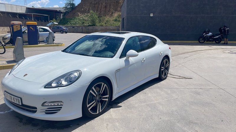 Porsche Panamera 2013 - foto 1
