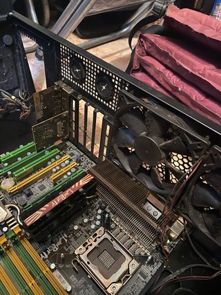 Carcasa de PC con ventiladores