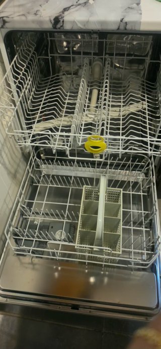 Lavavajillas Zanussi blanco con pegatinas Minnie