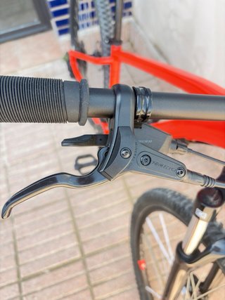 Bicicleta MTB Roja