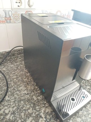 Cafetera Cecotec Negra