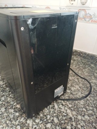 Cafetera Cecotec Negra