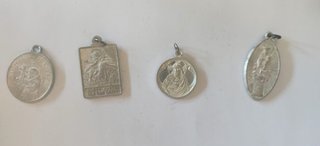 Lote 10 Medallas Religiosas Antiguas