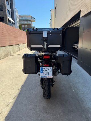 Honda CRF 1100 DCT Africa Twin Negra/Roja