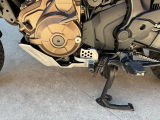 Honda CRF 1100 DCT Africa Twin Negra/Roja