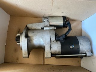 Motor de arranque Nissan Navara